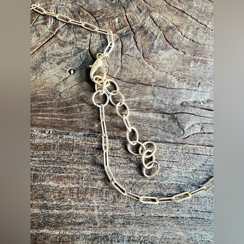 Elegant Gold and Silver Flower Pendant Necklace - Picture 5 of 7